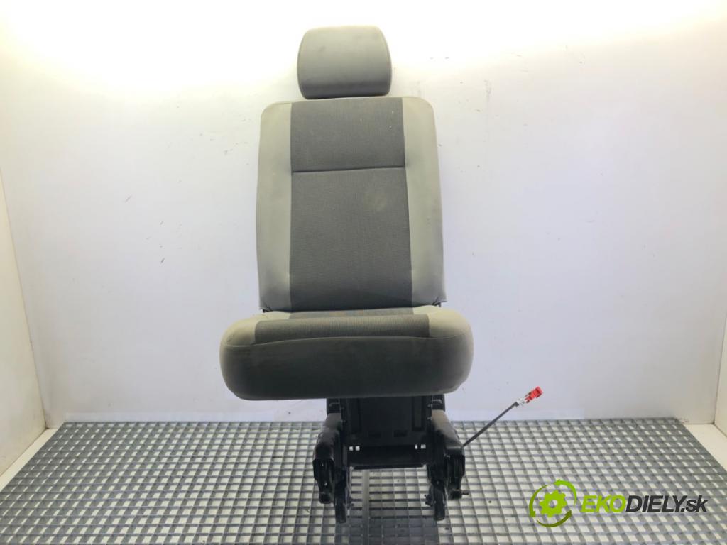 VW TRANSPORTER V Autobus (7HB, 7HJ, 7EB, 7EJ) 2003 - 2015    2.0 TDI 75 kW [102 KM] olej napędowy 2009 - 2015  Sedadlo zad 