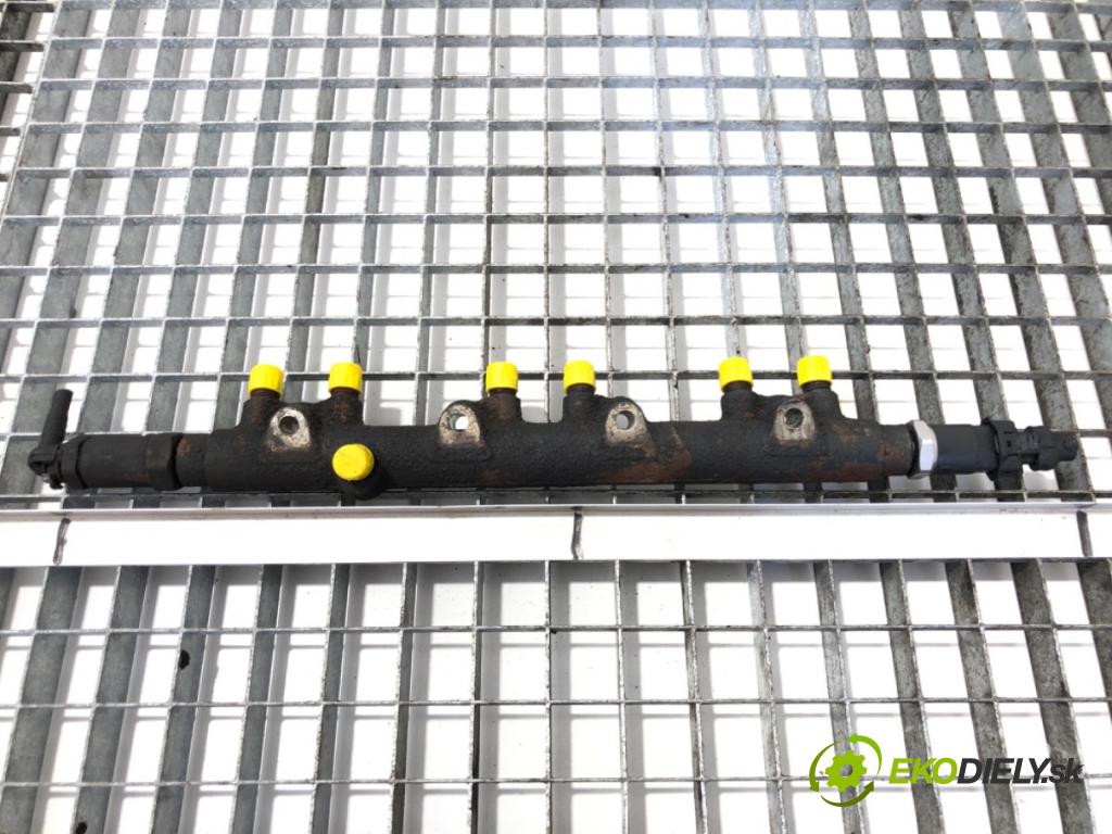 IVECO EUROCARGO I-III 1991 - 2015    120 E 24 K tector, 120 E 24 DK tector  Lišta vstrekovacia  (Vstrekovacie lišty)