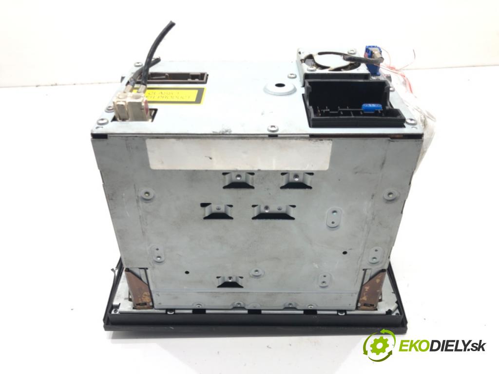 AUDI A3 (8P1) 2003 - 2013    2.0 TDI 103 kW [140 KM] olej napędowy 2005 - 2008  RADIO Navigácia 8P0035192Q (Audio zariadenia)