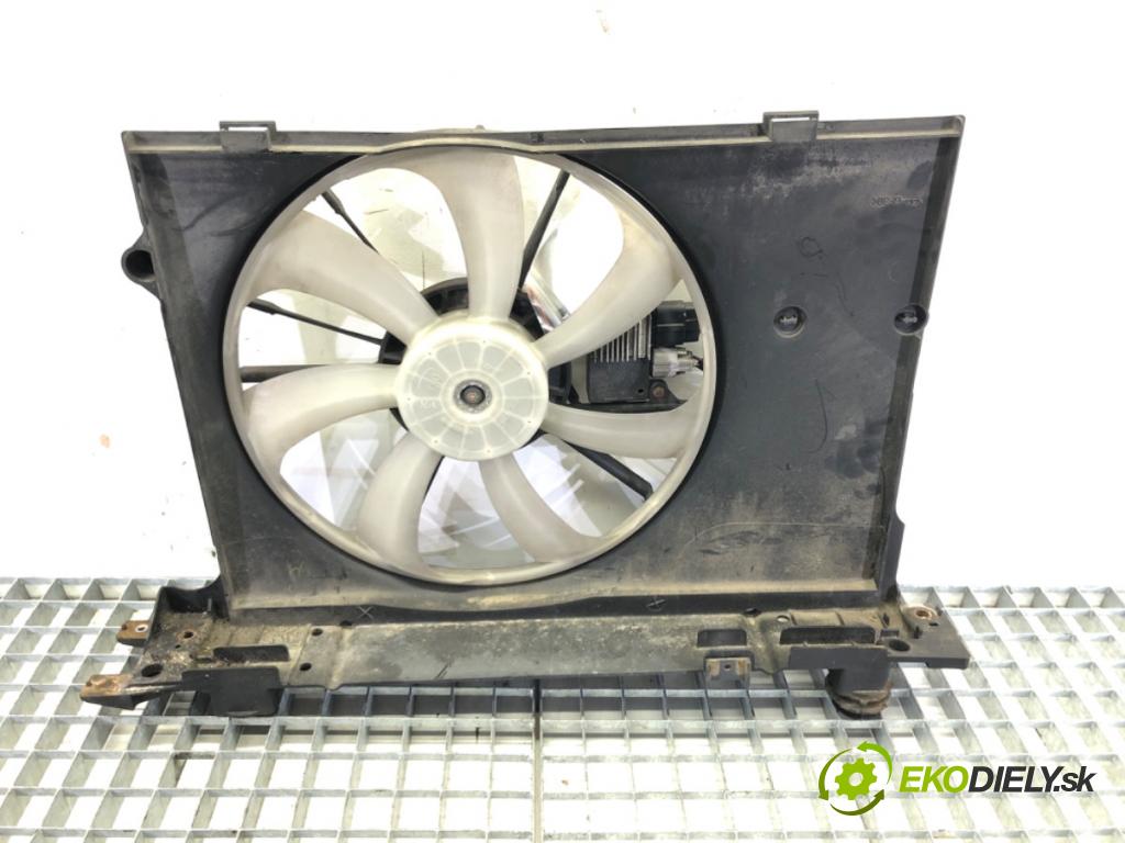 TOYOTA AURIS (_E15_) 2006 - 2012    1.4 D-4D (NDE150_) 66 kW [90 KM] olej napędowy 2007 - 2012  Ventilátor chladiča 16040-0N120 (Ventilátory)