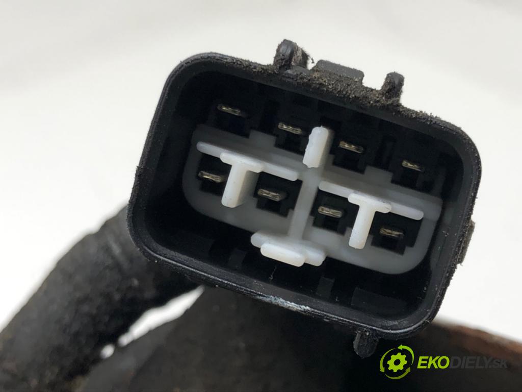 TOYOTA AURIS (_E15_) 2006 - 2012    1.4 D-4D (NDE150_) 66 kW [90 KM] olej napędowy 2007 - 2012  Webasto 252421 (Webasto)