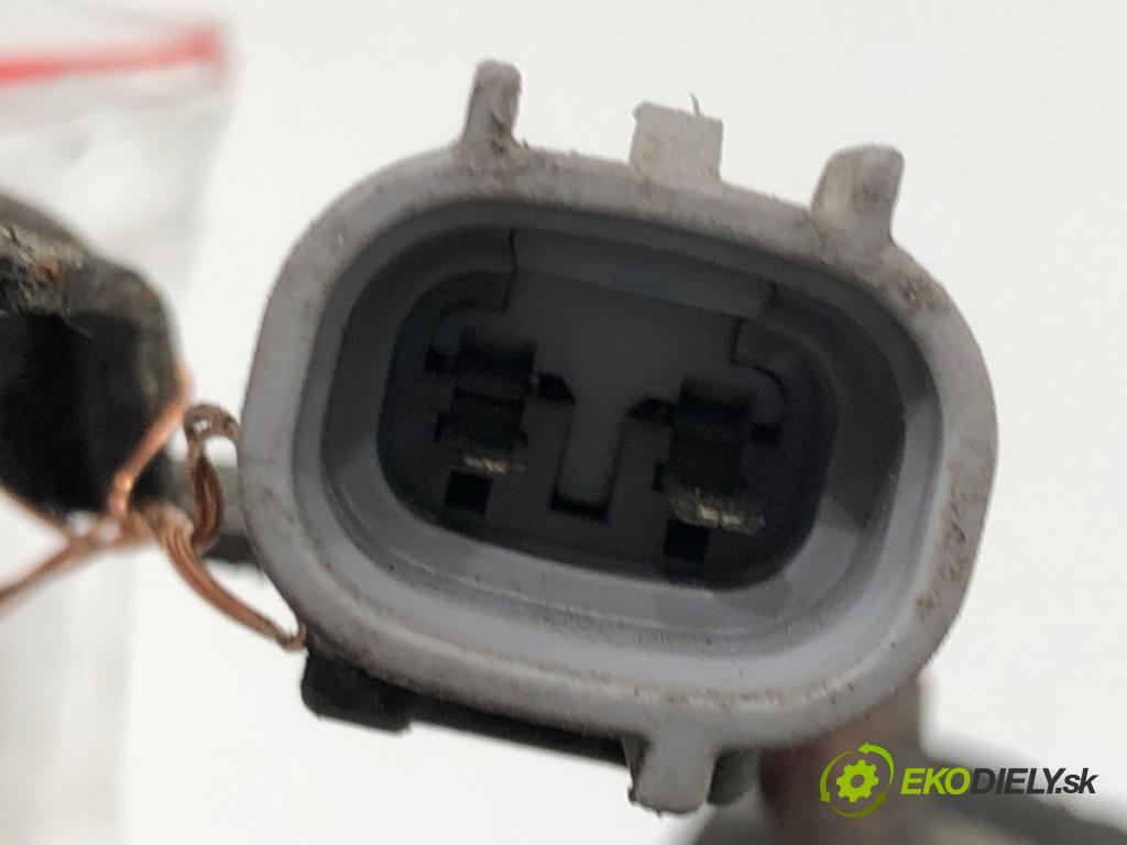 TOYOTA AURIS (_E15_) 2006 - 2012    1.4 D-4D (NDE150_) 66 kW [90 KM] olej napędowy 2007 - 2012  kompresor klimatizace GE447260-2333 (Kompresory)
