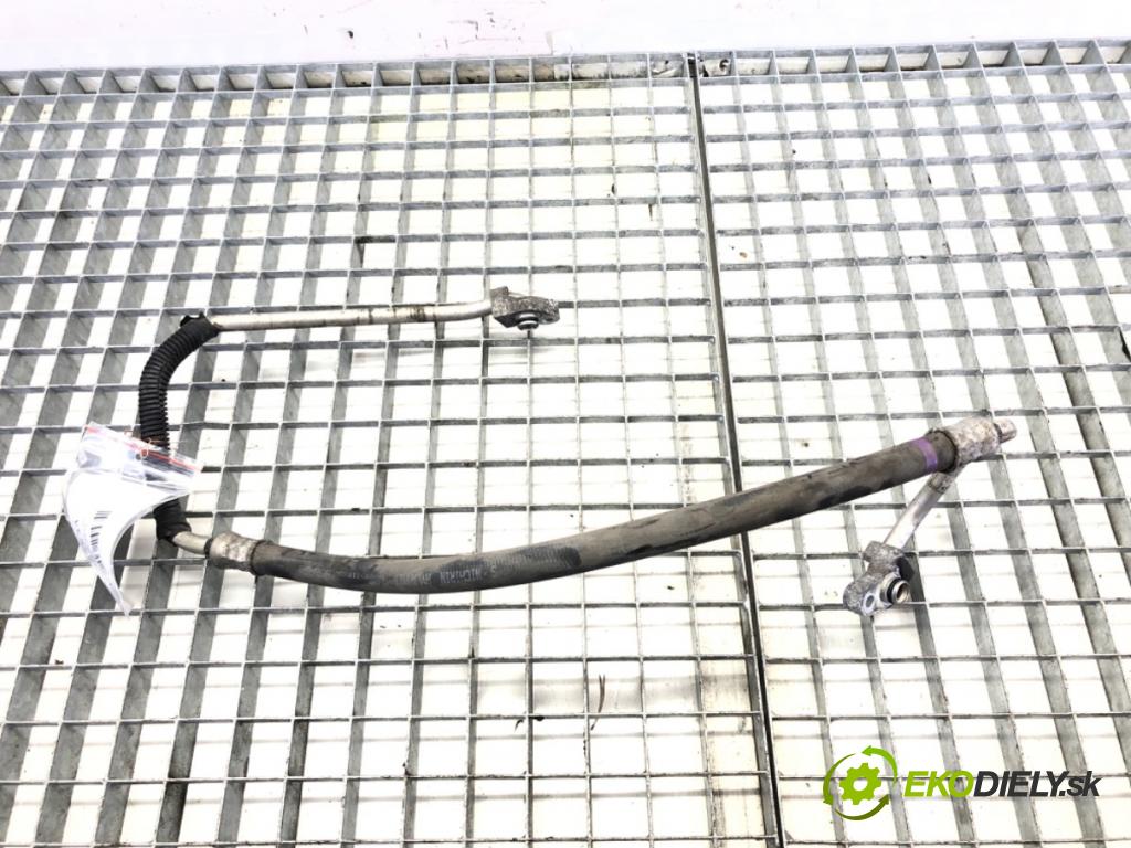 TOYOTA AURIS (_E15_) 2006 - 2012    1.4 D-4D (NDE150_) 66 kW [90 KM] olej napędowy 2007 - 2012  rúrka klimatizácie  (Rúrky klimatizácie)