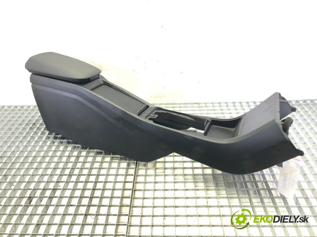 VOLVO V40 liftback (525, 526) 2012 - 2022    D2 84 kW [114 KM] olej napędowy 2012 - 2022  Tunel stredový  (Stredový tunel / panel)