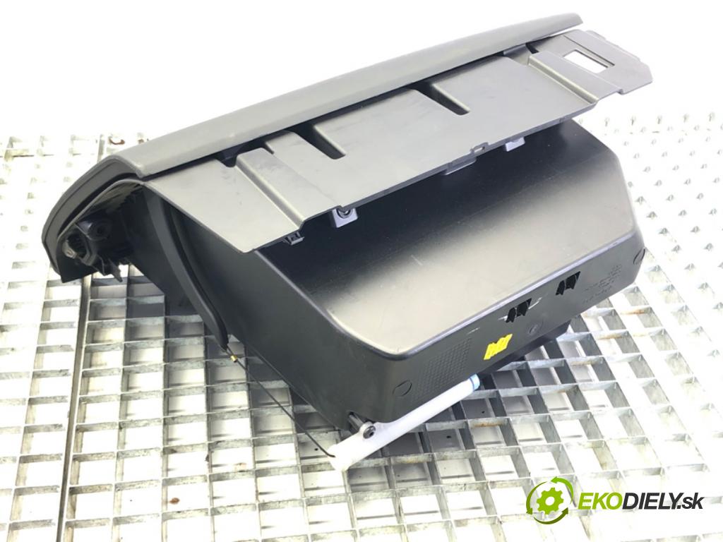 VOLVO V40 liftback (525, 526) 2012 - 2022    D2 84 kW [114 KM] olej napędowy 2012 - 2022  Priehradka, kastlík spolujazdca  (Priehradky, kastlíky)