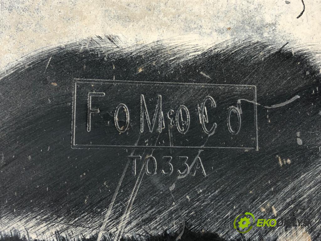 VOLVO V40 liftback (525, 526) 2012 - 2022    D2 84 kW [114 KM] olej napędowy 2012 - 2022  výztuha pod motor  (Výztuhy přední)