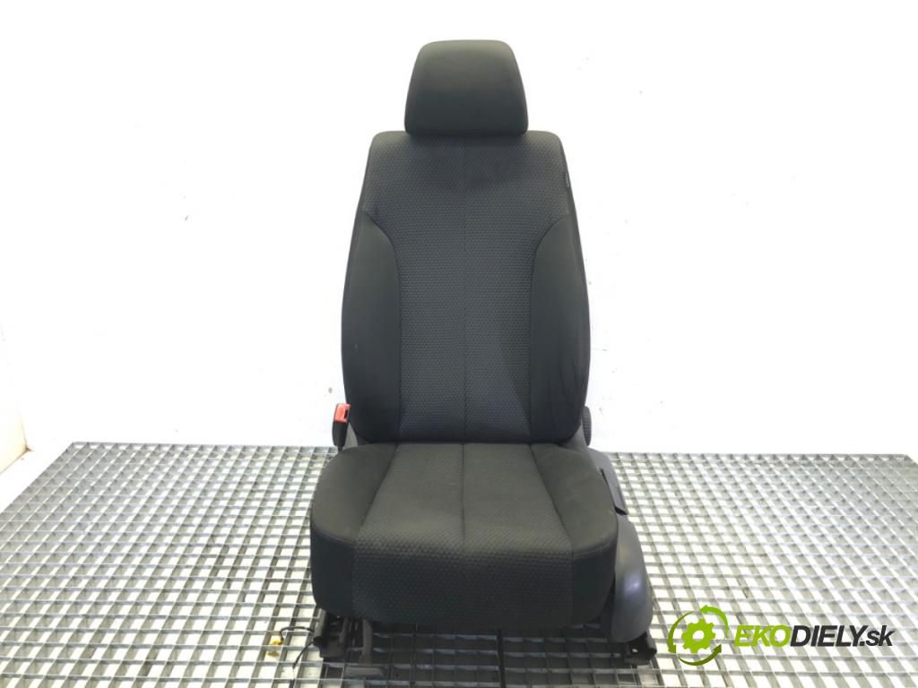 VW PASSAT B6 (3C2) 2005 - 2010    1.4 TSI 90 kW [122 KM] benzyna 2007 - 2010  Sedadlo ľavy predný 