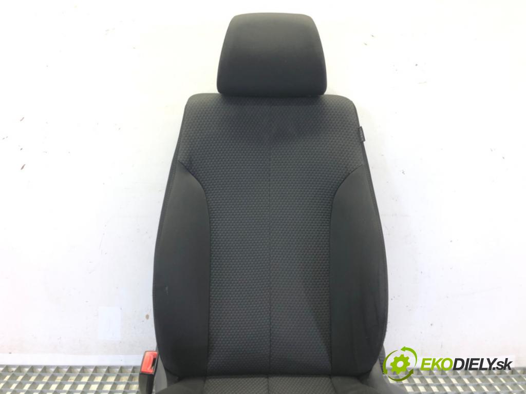 VW PASSAT B6 (3C2) 2005 - 2010    1.4 TSI 90 kW [122 KM] benzyna 2007 - 2010  Sedadlo ľavy predný