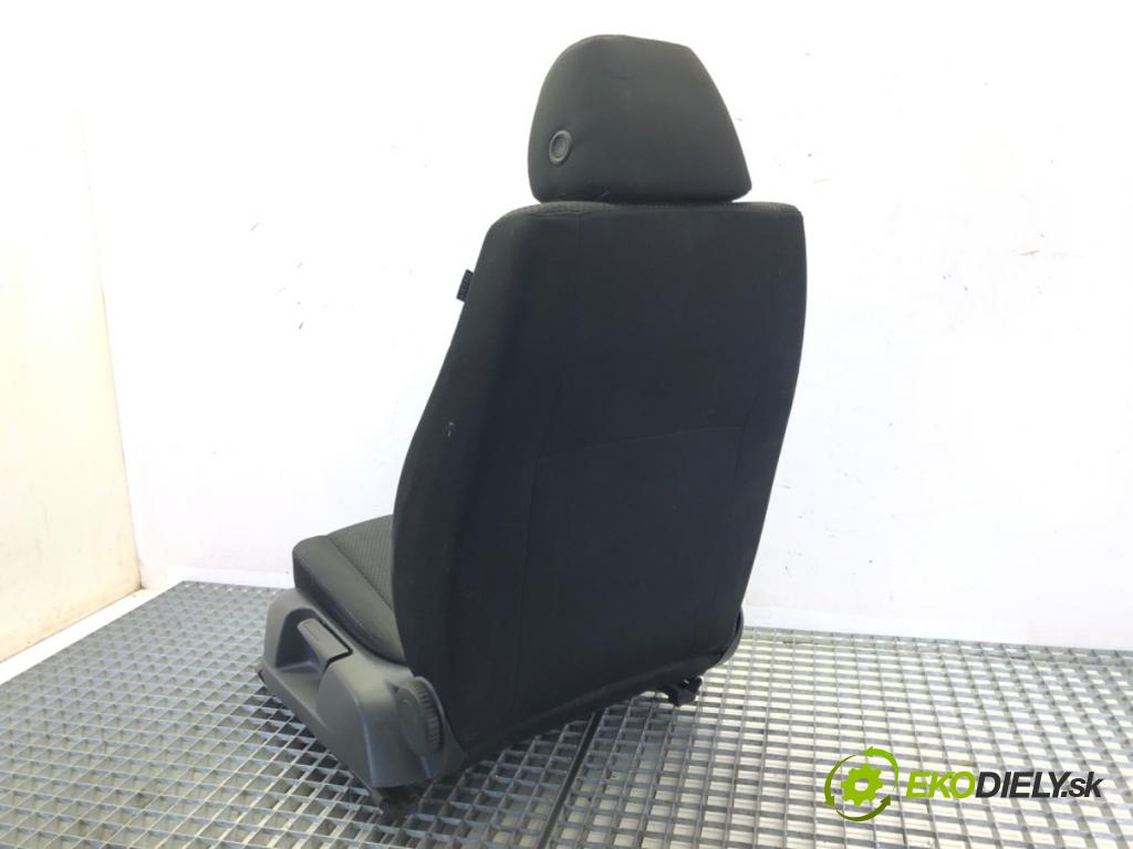 VW PASSAT B6 (3C2) 2005 - 2010    1.4 TSI 90 kW [122 KM] benzyna 2007 - 2010  Sedadlo ľavy predný