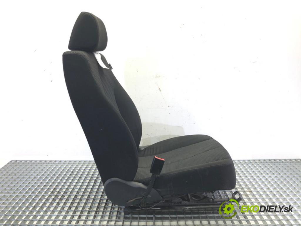 VW PASSAT B6 (3C2) 2005 - 2010    1.4 TSI 90 kW [122 KM] benzyna 2007 - 2010  Sedadlo ľavy predný