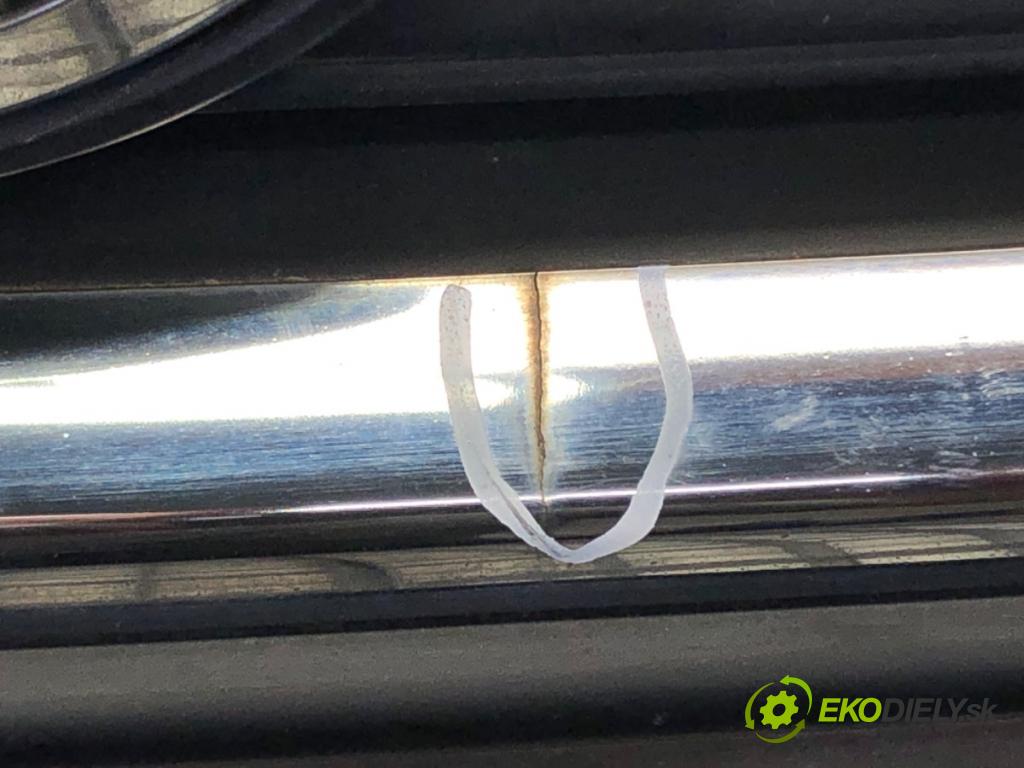 VW PASSAT B6 (3C2) 2005 - 2010    1.4 TSI 90 kW [122 KM] benzyna 2007 - 2010  mřížka maska 3C0853651A (Mřížky (masky) chladičů)