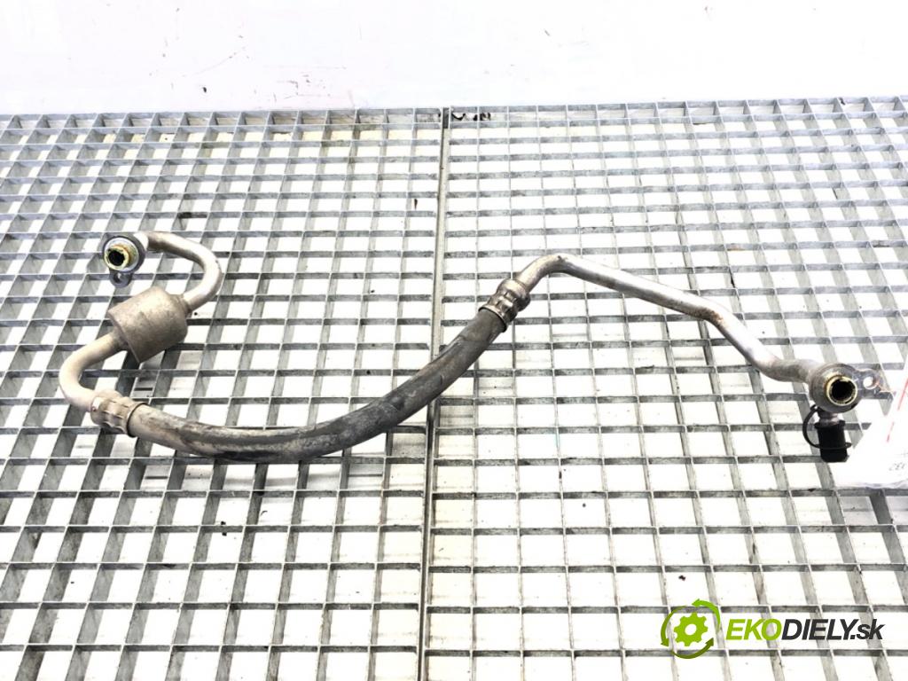 VOLVO V40 liftback (525, 526) 2012 - 2022    D2 84 kW [114 KM] olej napędowy 2012 - 2022  rúrka klimatizácie  (Rúrky klimatizácie)