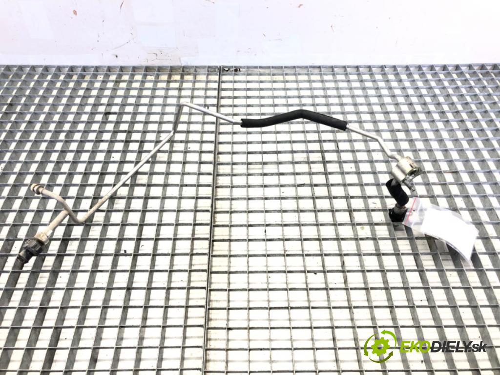 VOLVO V40 liftback (525, 526) 2012 - 2022    D2 84 kW [114 KM] olej napędowy 2012 - 2022  rúrka klimatizácie  (Rúrky klimatizácie)