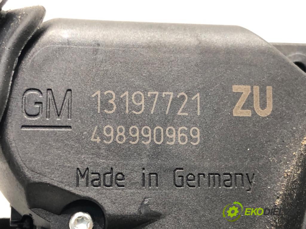 OPEL ASTRA H Kombi (A04) 2004 - 2014    1.7 CDTI (L35) 74 kW [101 KM] olej napędowy 2004 - 2010  Prepínač kombinovaný 13197721ZU (Prepínače, spínače, tlačidlá a ovládače kúrenia)