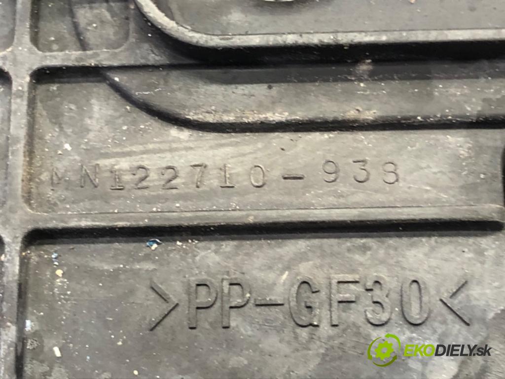 TOYOTA YARIS (_P13_) 2010 - 2022    1.4 D (NLP130_) 66 kW [90 KM] olej napędowy 2011 - 2022  Ventilátor chladiča MN122710-938 (Ventilátory)