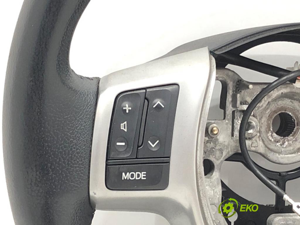 TOYOTA YARIS (_P13_) 2010 - 2022    1.4 D (NLP130_) 66 kW [90 KM] olej napędowy 2011 - 2022  Volant  (Volanty)