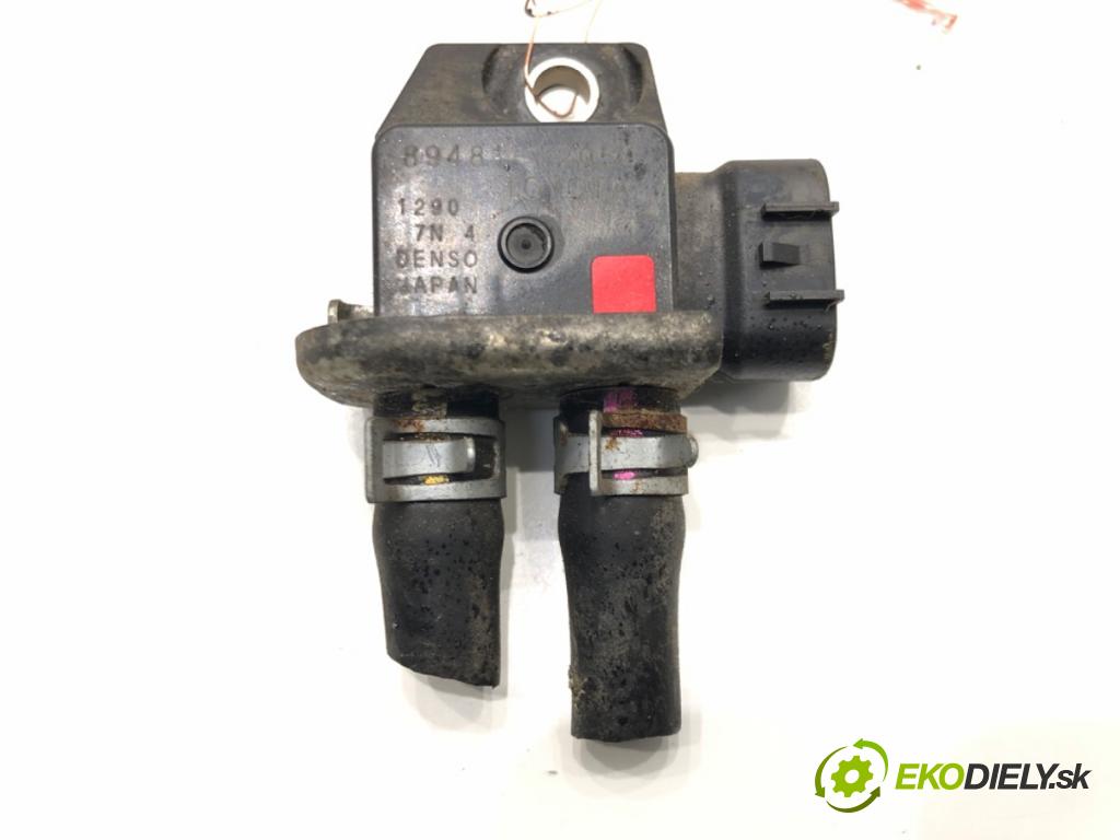TOYOTA YARIS (_P13_) 2010 - 2022    1.4 D (NLP130_) 66 kW [90 KM] olej napędowy 2011 - 2022  snímač tlaku DPF 89481-12050