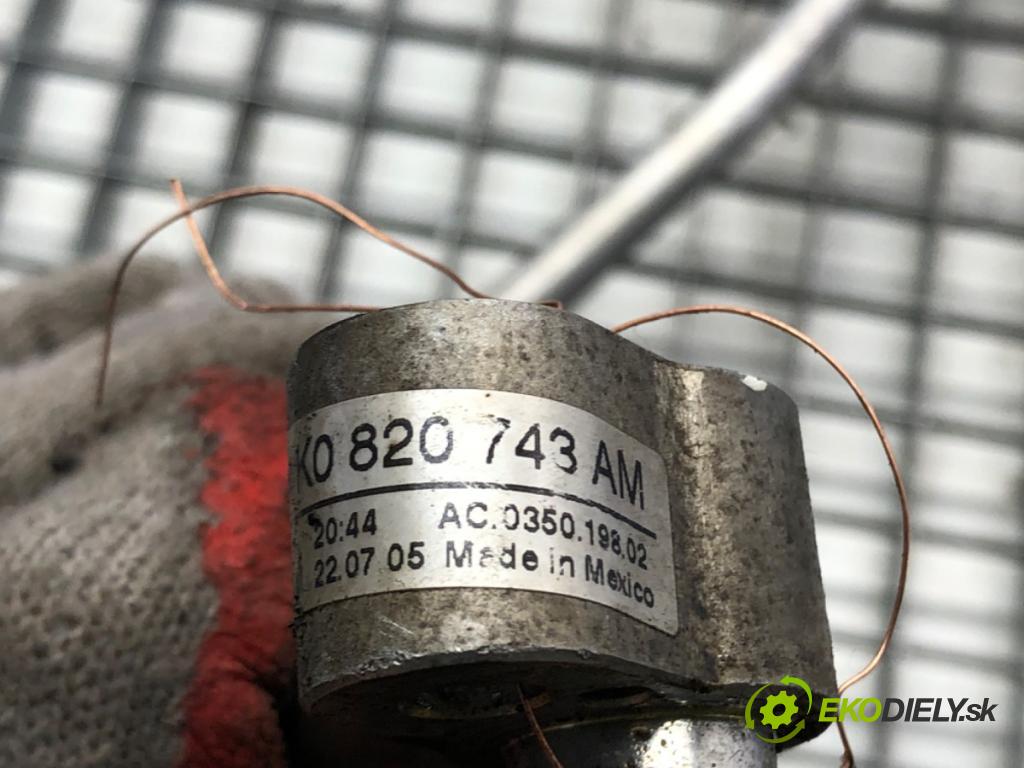 VW JETTA III (1K2) 2004 - 2013    1.9 TDI 77 kW [105 KM] olej napędowy 2005 - 2010  rúrka klimatizácie 1K0820743AM (Rúrky klimatizácie)