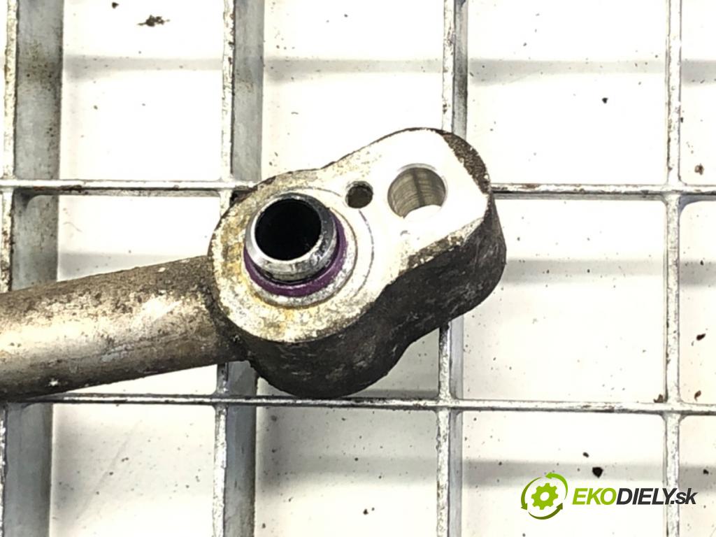 SKODA ROOMSTER Praktik (5J) 2007 - 2015    1.4 63 kW [86 KM] benzyna 2007 - 2015  rúrka klimatizácie  (Rúrky klimatizácie)