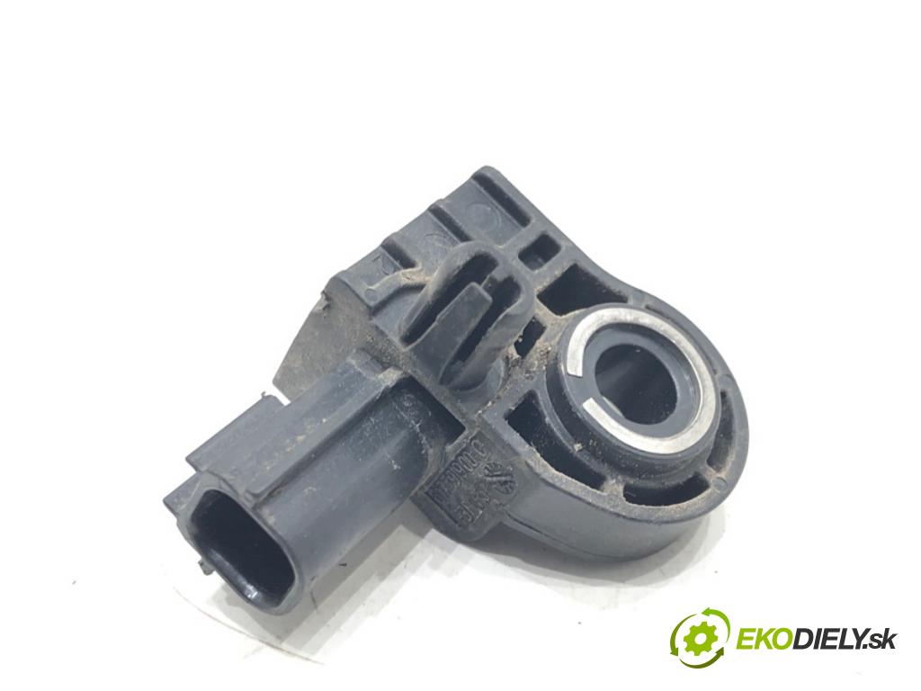 VOLVO V40 liftback (525, 526) 2012 - 2022    D2 84 kW [114 KM] olej napędowy 2012 - 2022  Snímač nárazu 31406538 (Snímače nárazu)