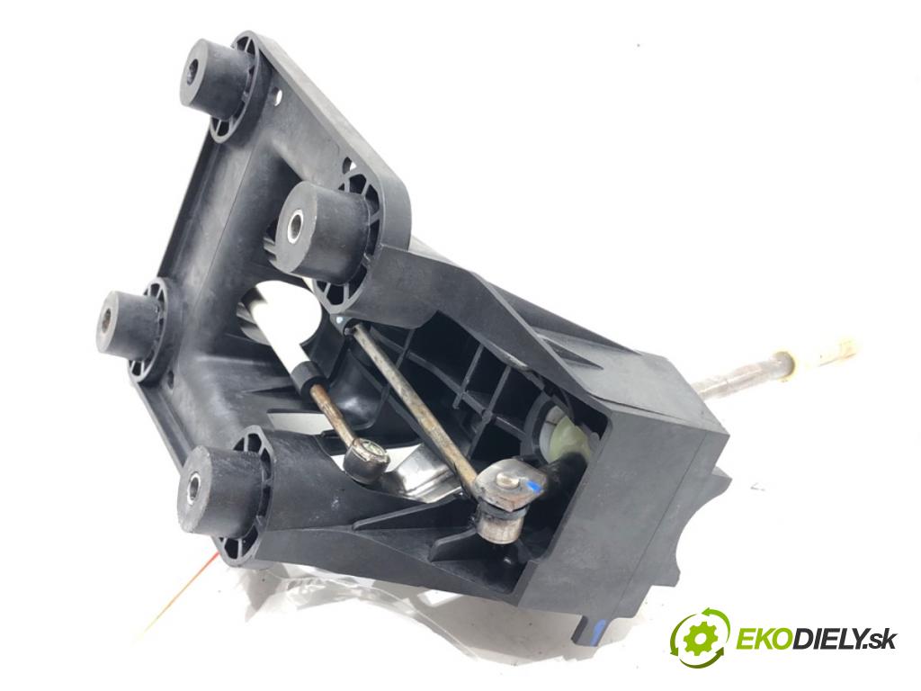 PEUGEOT 207 (WA_, WC_) 2006 - 2015    1.4 54 kW [73 KM] benzyna 2006 - 2013  Kulisa 9654072080 (Rýchlostné páky / kulisy)