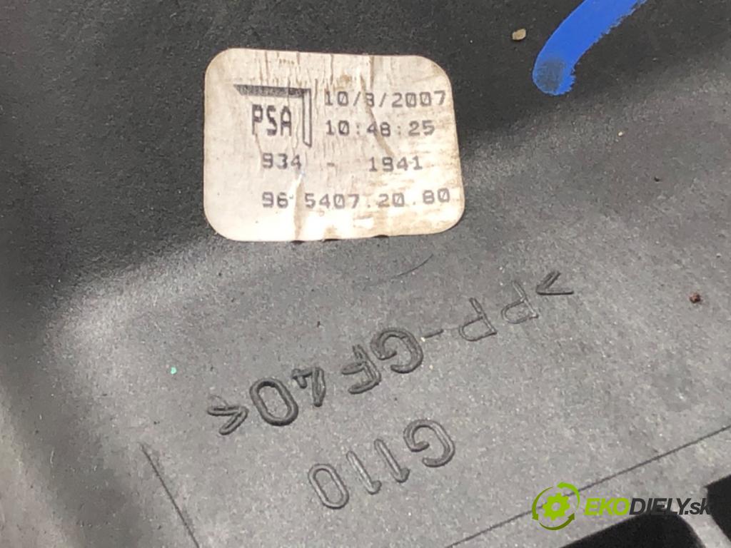 PEUGEOT 207 (WA_, WC_) 2006 - 2015    1.4 54 kW [73 KM] benzyna 2006 - 2013  Kulisa 9654072080 (Rýchlostné páky / kulisy)