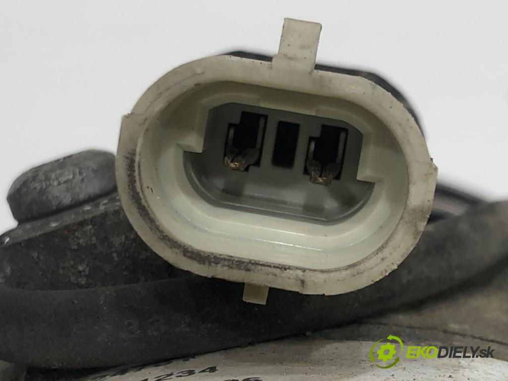 OPEL ASTRA H Kombi (A04) 2004 - 2014    1.7 CDTI (L35) 74 kW [101 KM] olej napędowy 2004 - 2010  kompresor klimatizace 13124751 (Kompresory)