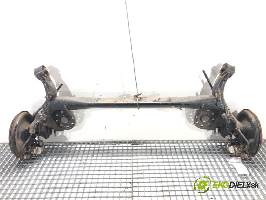 TOYOTA YARIS Nadwozie pełne / liftback (_P13_) 2012 - 2022    1.5 Hybrid (NHP130) 55 kW [75 KM] Hybryda silnik benzynowy / elektryczny 2015 - 2022  výztuha zadní část Štíty 