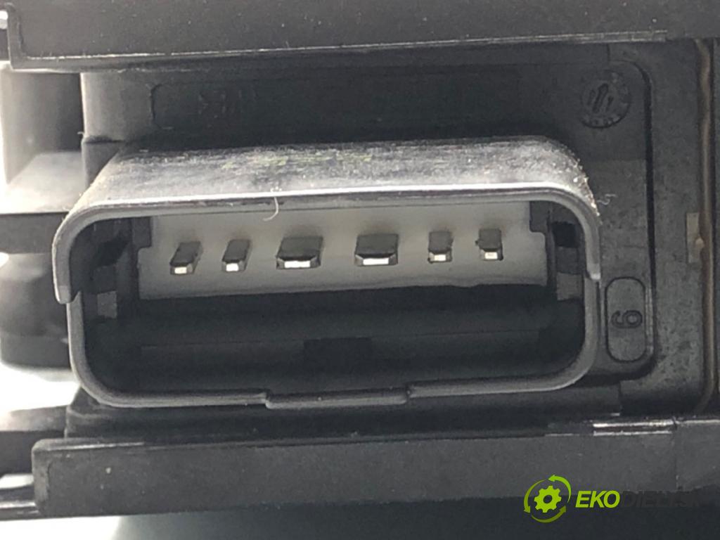 PEUGEOT 508 SW I (8E_) 2010 - 2018    1.6 HDi 82 kW [112 KM] olej napędowy 2010 - 2018  mechanismus okna pravý přední část 9688808180