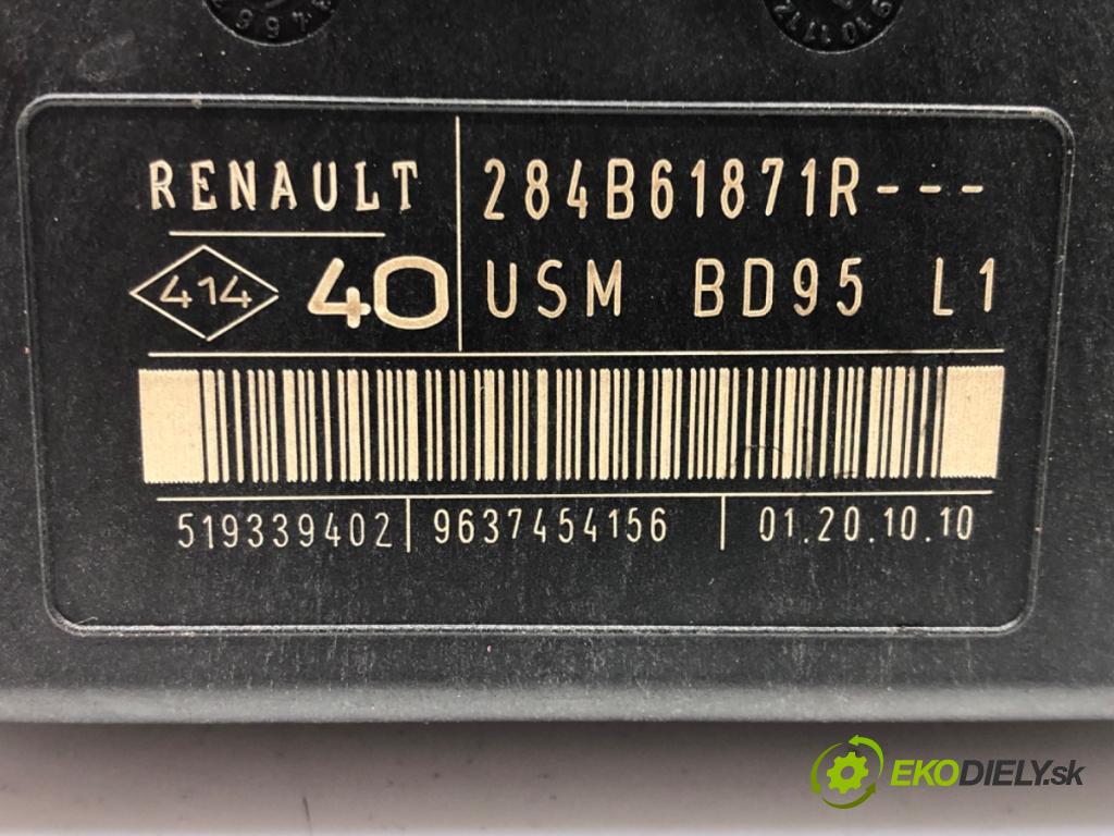 RENAULT MEGANE III liftback (BZ0/1_, B3_) 2008 - 2022    1.6 16V (BZ1B, BZ1H) 81 kW [110 KM] benzyna 2008 - 2022  skříňka poistková 284B61871R (Pojistkové skříňky)
