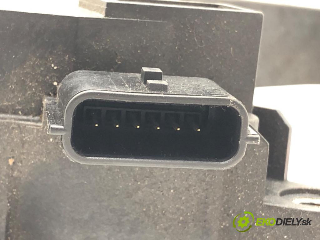 RENAULT MEGANE III liftback (BZ0/1_, B3_) 2008 - 2022    1.6 16V (BZ1B, BZ1H) 81 kW [110 KM] benzyna 2008 - 2022  Potenciometer plynu 180020022R (Pedále)