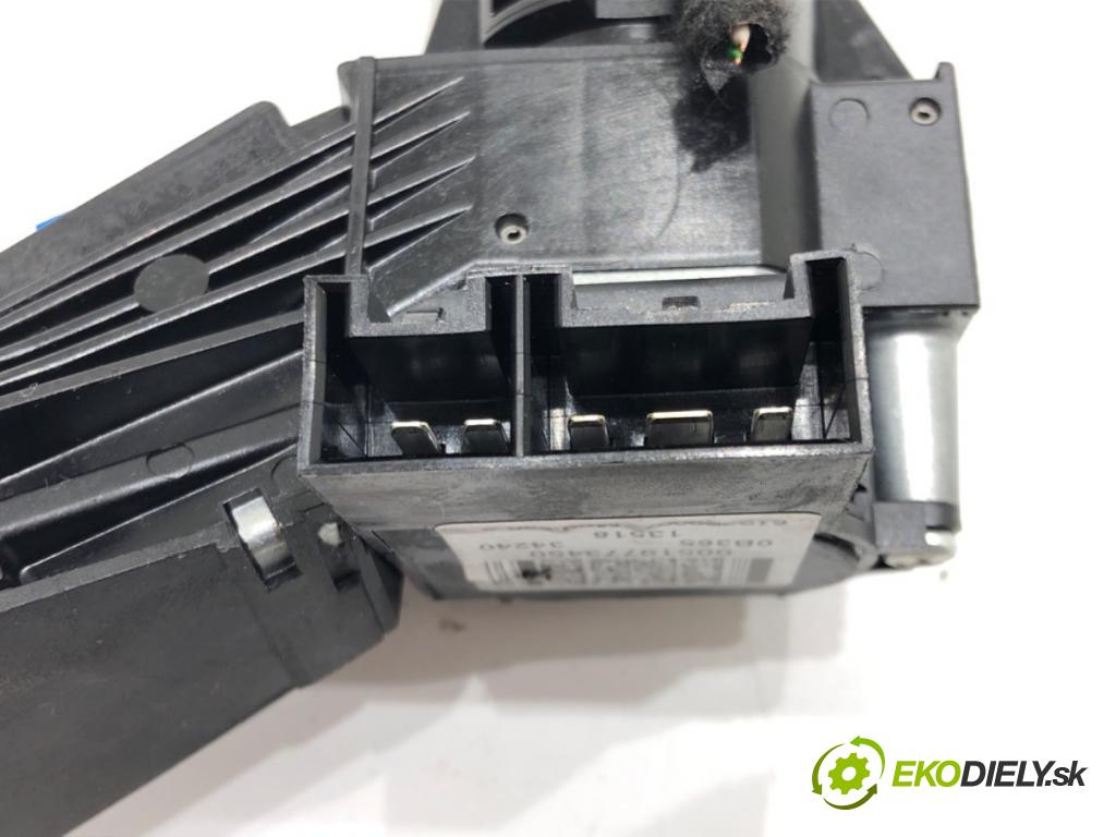 FIAT TIPO liftback (356_) 2016 - 2022    1.4 (356HXF1B) 88 kW [120 KM] benzyna 2016 - 2022  spinačka 00519773450 (Spínacie skrinky a kľúče)