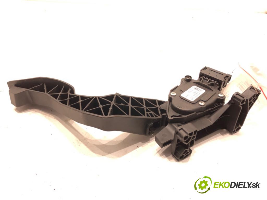 FIAT TIPO liftback (356_) 2016 - 2022    1.4 (356HXF1B) 88 kW [120 KM] benzyna 2016 - 2022  Potenciometer plynu 51987018 (Pedále)