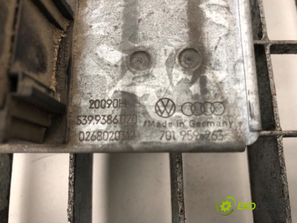 VW TRANSPORTER IV Autobus (70B, 70C, 7DB, 7DK, 70J, 70K, 7DC, 7 1990 - 2004    2.4 D 57 kW [78 KM] olej napędowy 1990 - 1998  Odpor, rezistor kúrenia vzduchu 701959263 (Odpory (rezistory) kúrenia)