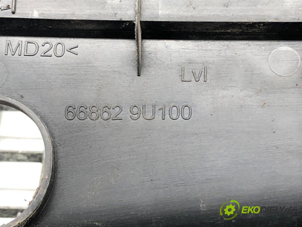 NISSAN NOTE (E11, NE11) 2005 - 2013    1.4 65 kW [88 KM] benzyna 2006 - 2012  Torpédo, plast pod čelné okno 668629U100 (Torpéda)