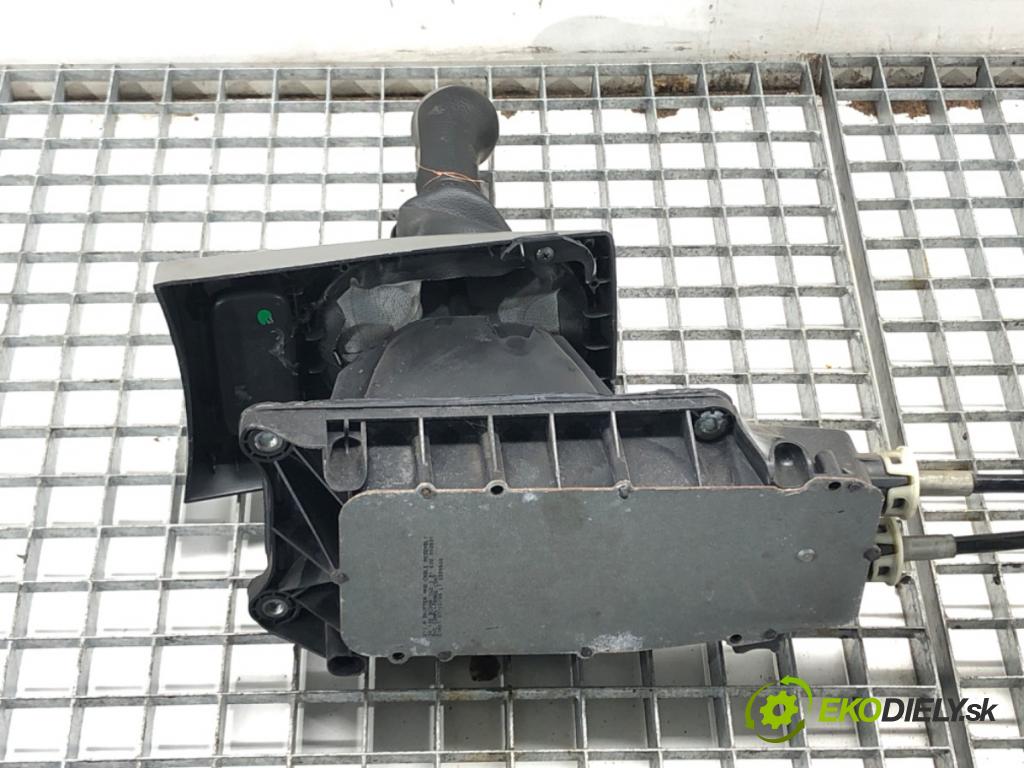 NISSAN NOTE (E11, NE11) 2005 - 2013    1.4 65 kW [88 KM] benzyna 2006 - 2012  Kulisa 3550900 (Rýchlostné páky / kulisy)