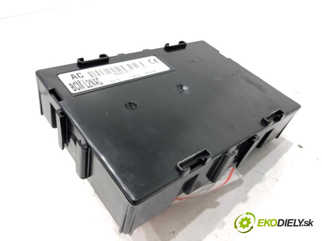 NISSAN NOTE (E11, NE11) 2005 - 2013    1.4 65 kW [88 KM] benzyna 2006 - 2012  Modul BCM 284B2EM01E (Ostatné)