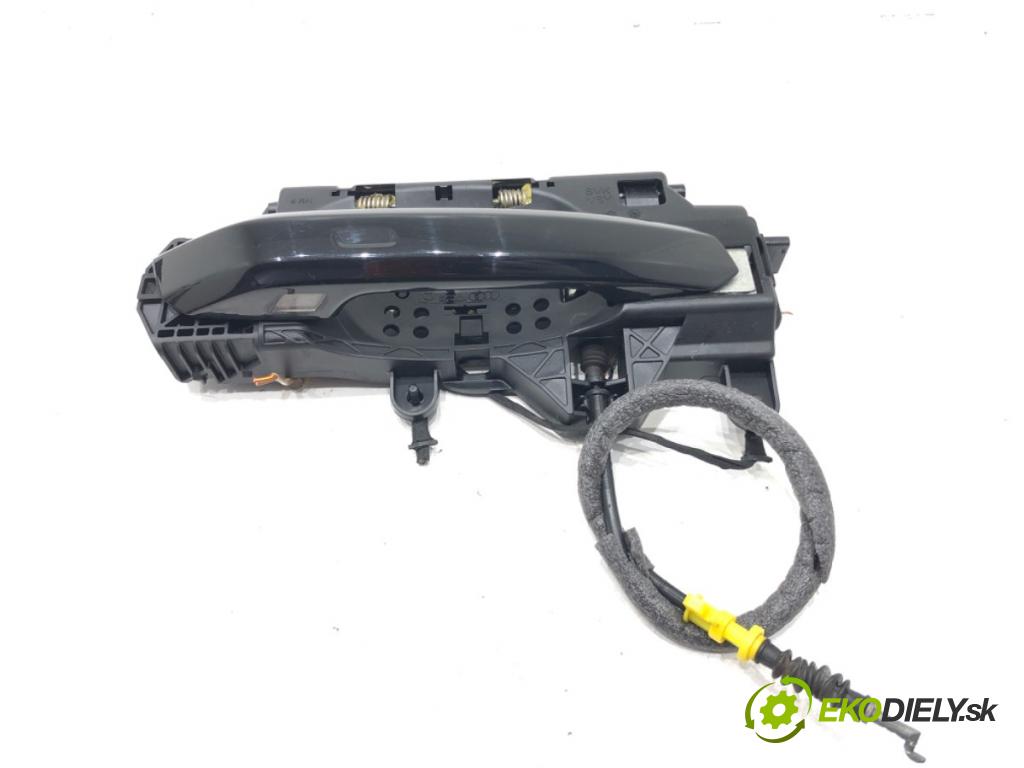 AUDI A4 B9 (8W2, 8WC) 2015 - 2022    35 TFSI Mild Hybrid 110 kW [150 KM] Hybryda silnik benzynowy / elektryczny 2018 - 2022  Kľučka vonkajšia pravy predný 8W0837812A