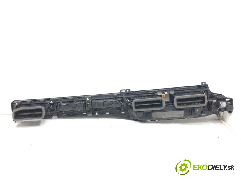 AUDI A4 B9 (8W2, 8WC) 2015 - 2022    35 TFSI Mild Hybrid 110 kW [150 KM] Hybryda silnik benzynowy / elektryczny 2018 - 2022  Mriežky kúrenia predný 8W1820902D