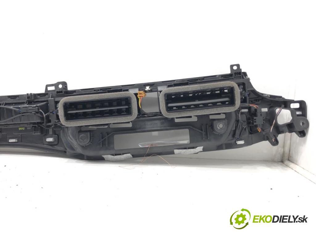 AUDI A4 B9 (8W2, 8WC) 2015 - 2022    35 TFSI Mild Hybrid 110 kW [150 KM] Hybryda silnik benzynowy / elektryczny 2018 - 2022  Mriežky kúrenia predný 8W1820902D