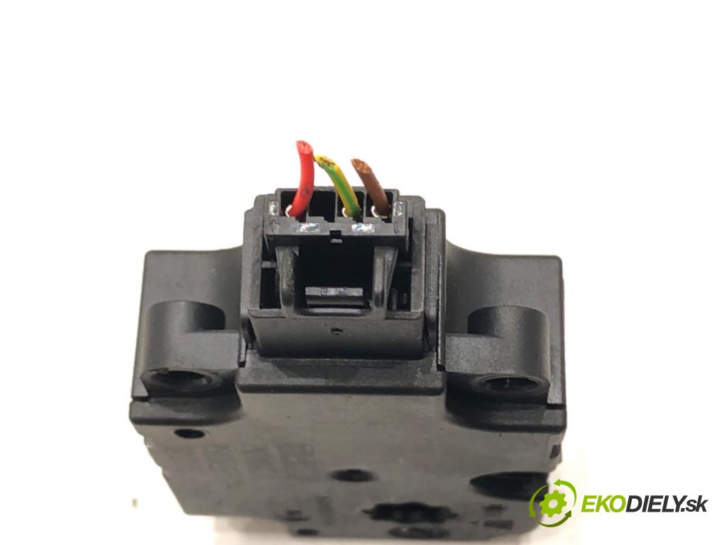 AUDI A4 B9 sedan 2022 110 kW 35 TFSI Mild Hybrid 1984 Motor kúrenia 85E820511