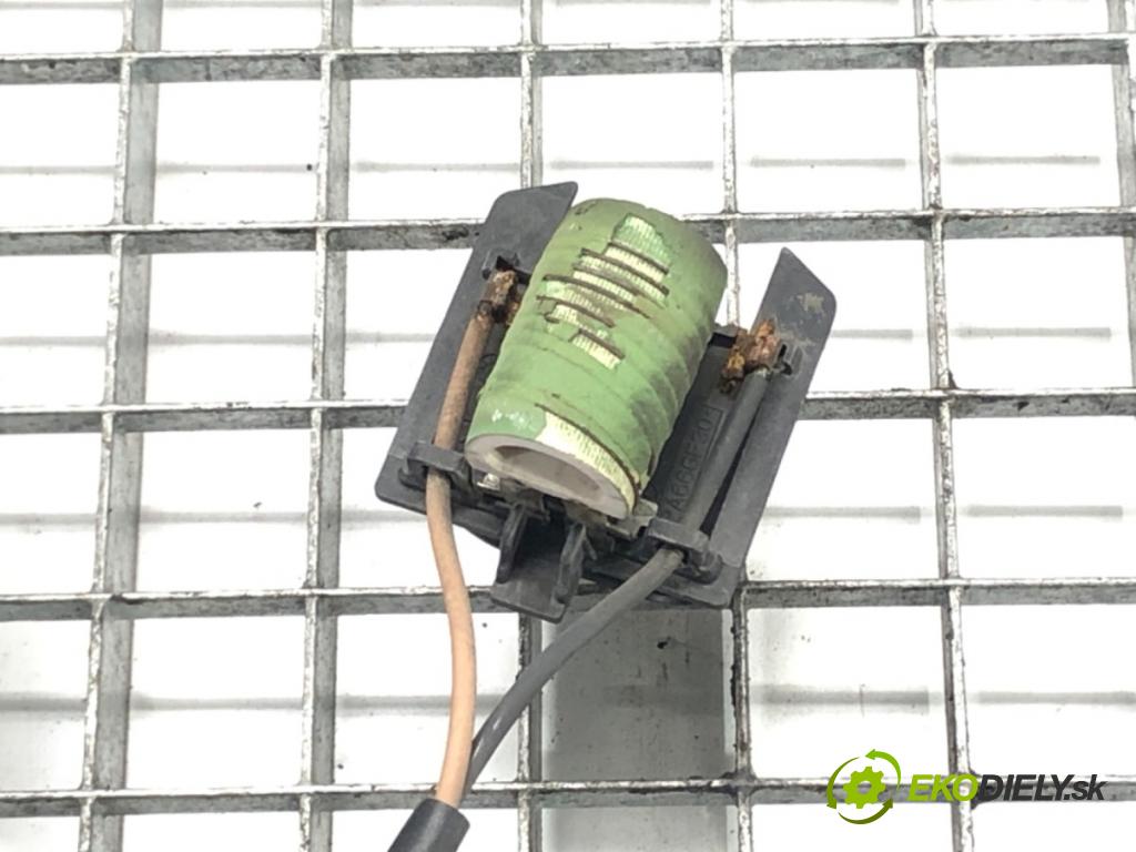 OPEL ASTRA J GTC 2011 - 2022    2.0 CDTI (08) 121 kW [165 KM] olej napędowy 2011 - 2015  Ventilátor chladiča 52427231 (Ventilátory)