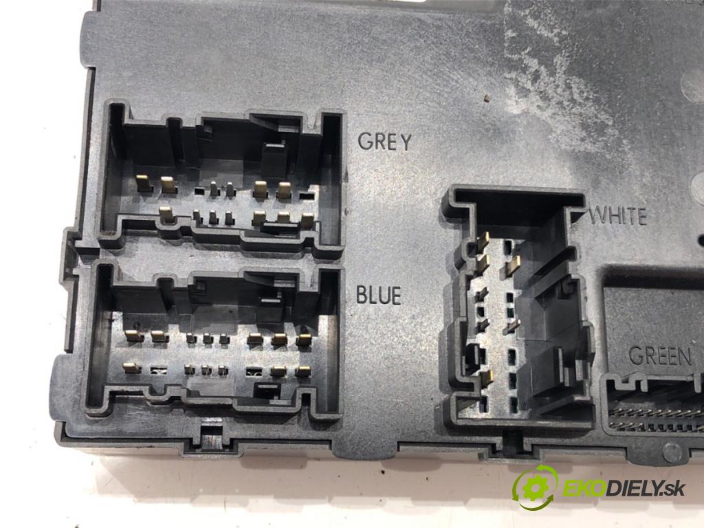 FORD FIESTA VI (CB1, CCN) 2008 - 2022    1.4 TDCi 50 kW [68 KM] olej napędowy 2009 - 2012  Modul komfortu 8V51-15K600-CJ (Moduly komfortu)