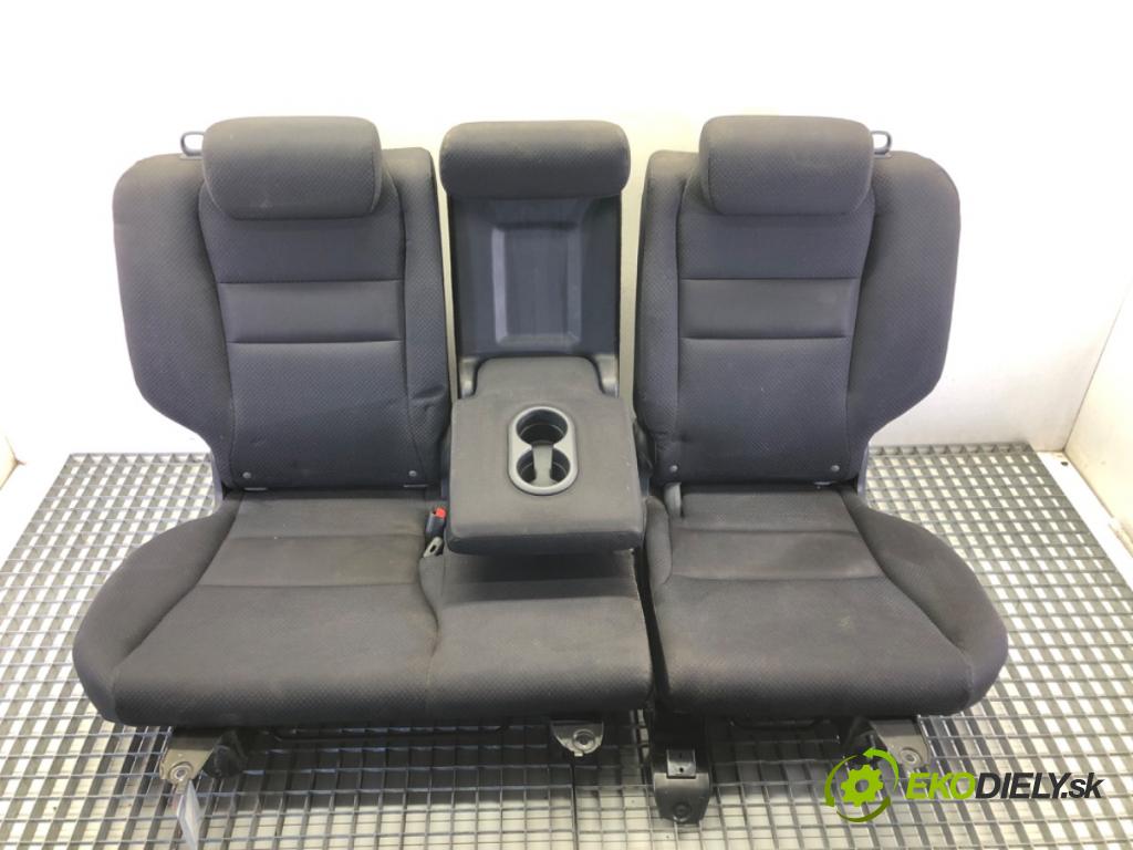 HONDA CR-V III (RE_) 2006 - 2022    2.0 i-VTEC (RE5, RE1) 110 kW [150 KM] benzyna 2007 - 2012  Sedadlo druhý rad