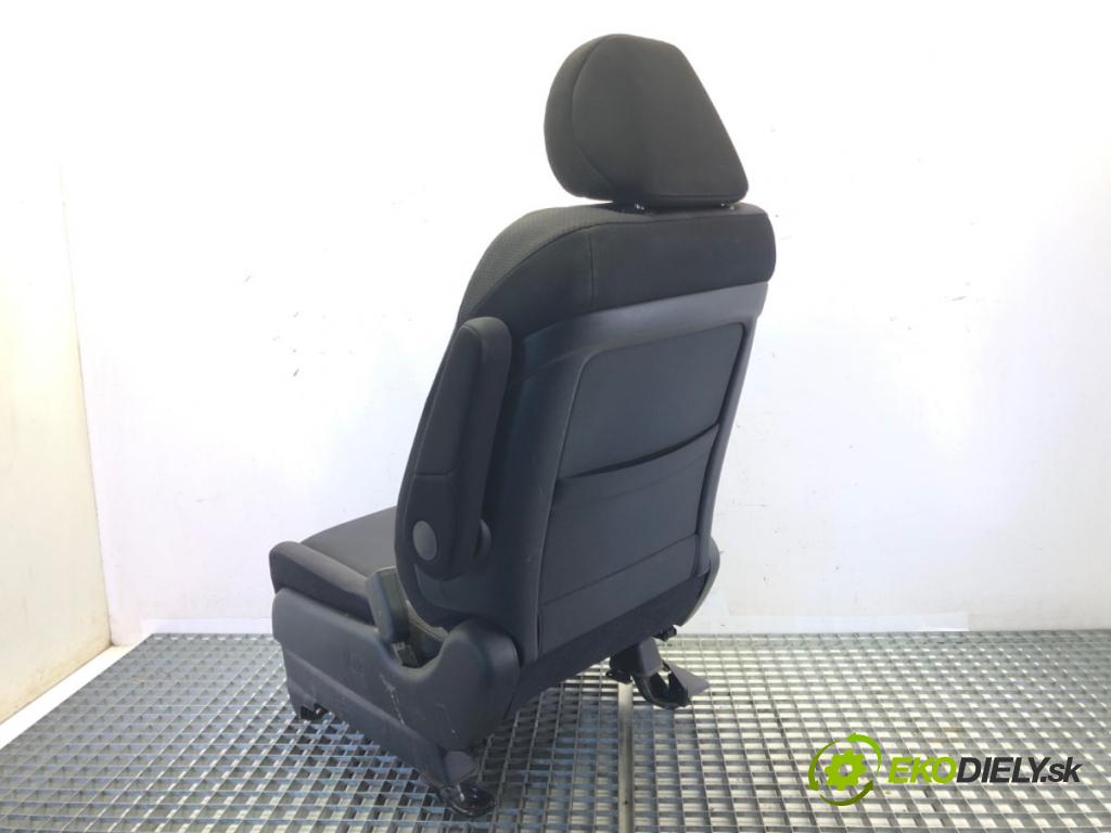 HONDA CR-V III (RE_) 2006 - 2022    2.0 i-VTEC (RE5, RE1) 110 kW [150 KM] benzyna 2007 - 2012  Sedadlo pravy predný