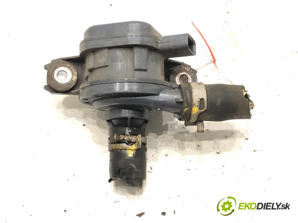 TOYOTA COROLLA sedan (_E21_) 2019 - 2022    1.8 VVTi Hybrid (ZWE211, MZEA12) 72 kW [98 KM] Hybryda silnik benzynowy / elektryczny 2019 - 2022  DALŠÍ: pumpa vody G9040-47040 (Vodní pumpy)