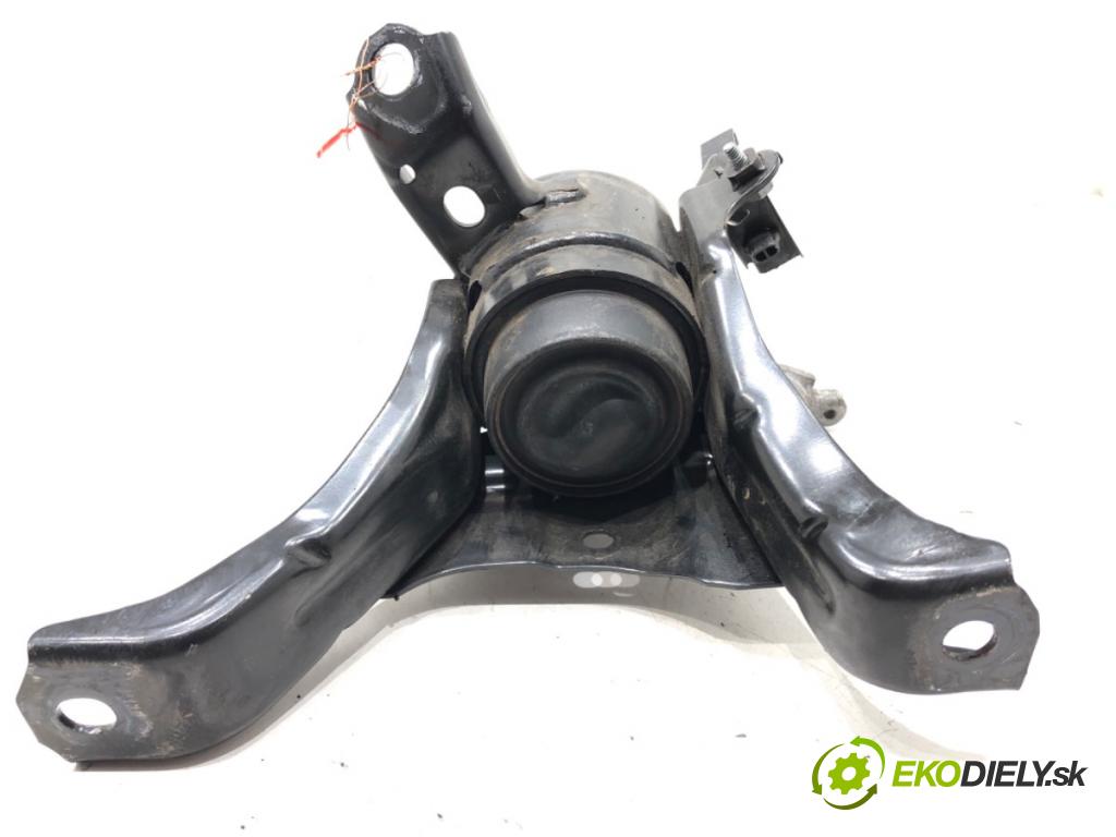 TOYOTA COROLLA sedan (_E21_) 2019 - 2022    1.8 VVTi Hybrid (ZWE211, MZEA12) 72 kW [98 KM] Hybryda silnik benzynowy / elektryczny 2019 - 2022  AirBag Motor  (Držiaky motora)