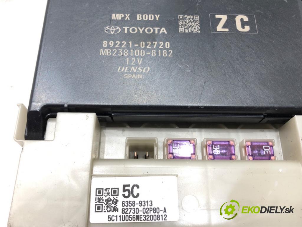 TOYOTA COROLLA sedan (_E21_) 2019 - 2022    1.8 VVTi Hybrid (ZWE211, MZEA12) 72 kW [98 KM] Hybryda silnik benzynowy / elektryczny 2019 - 2022  Modul 89221-02720 (Ostatné)