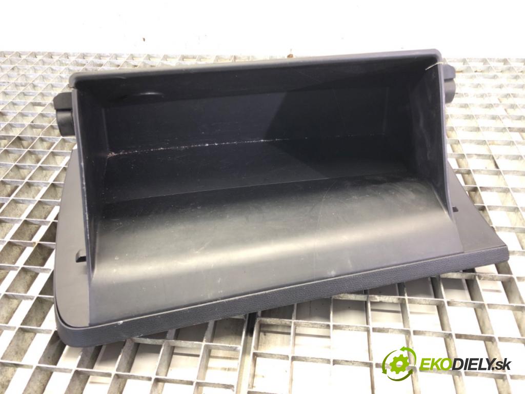 HYUNDAI i20 II (GB, IB) 2014 - 2022    1.2 62 kW [84 KM] benzyna 2014 - 2022  Priehradka, kastlík spolujazdca  (Priehradky, kastlíky)