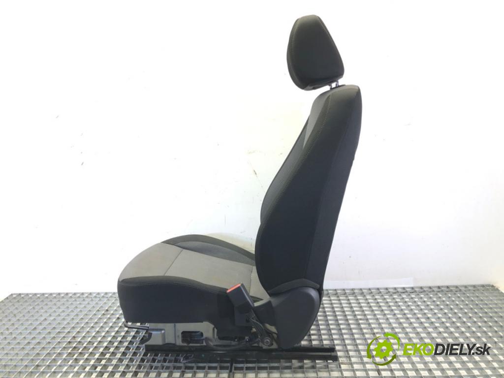 HYUNDAI i20 II (GB, IB) 2014 - 2022    1.2 62 kW [84 KM] benzyna 2014 - 2022  Sedadlo pravy predný